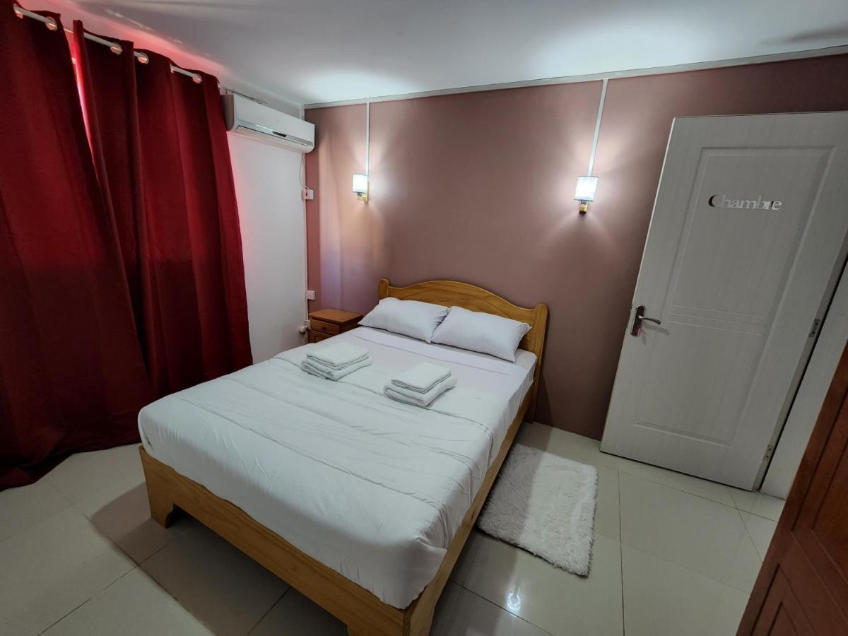 Sunsetview Beach Apartment Flic en Flac Ngoại thất bức ảnh
